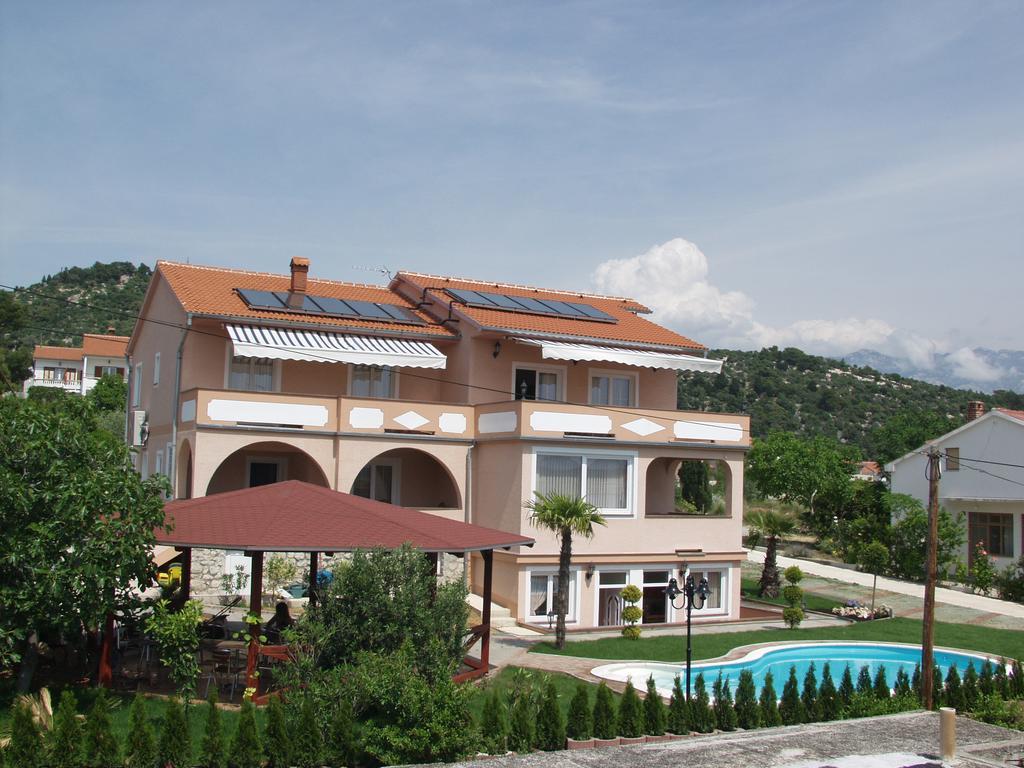 Apartments Stengl Barbat na Rabu ภายนอก รูปภาพ